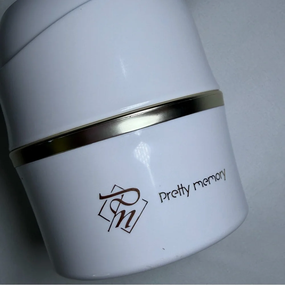 Brand New White Makeup & Cosmetic Protective Easy Beauty Storage Small Container